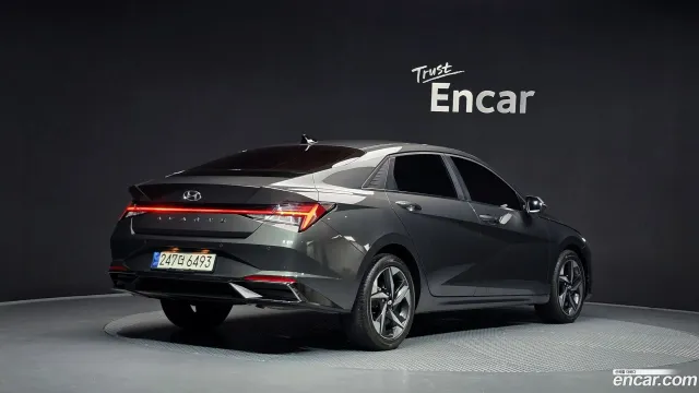 Hyundai Elantra (Avante)