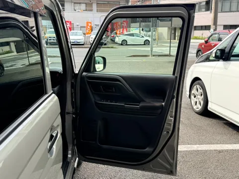 Suzuki Spacia Gear
