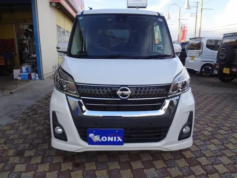 Nissan Dayz Roox