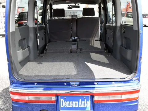 Daihatsu Atrai Wagon