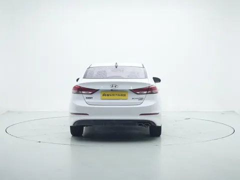 Hyundai Elantra (Avante)