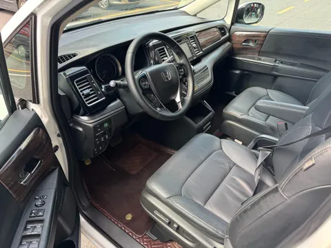 Honda Elysion