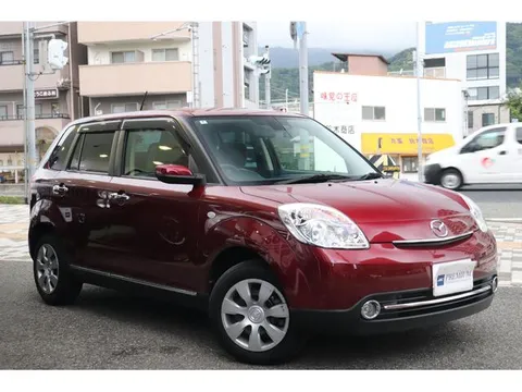 Mazda Verisa