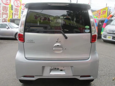 Mitsubishi eK Custom