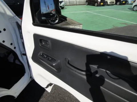 Suzuki Carry Track