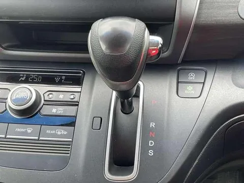Honda Freed Plus