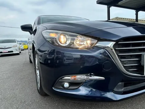 Mazda Mazda3 (Axela)
