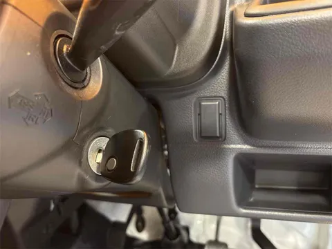 Mazda Scrum Truck
