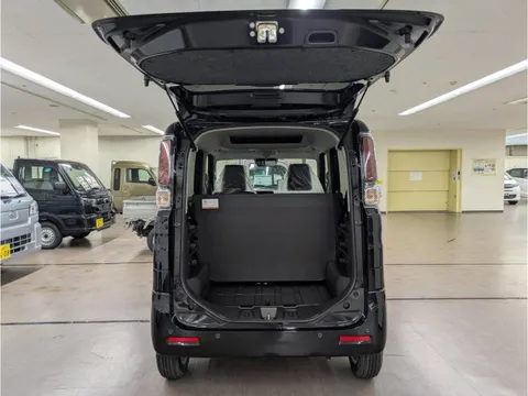 Suzuki Spacia Base