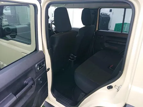 Suzuki Jimny Nomade