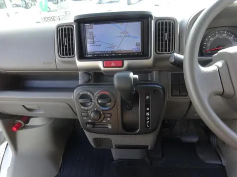 Nissan Clipper