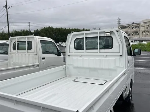 Nissan Clipper Truck