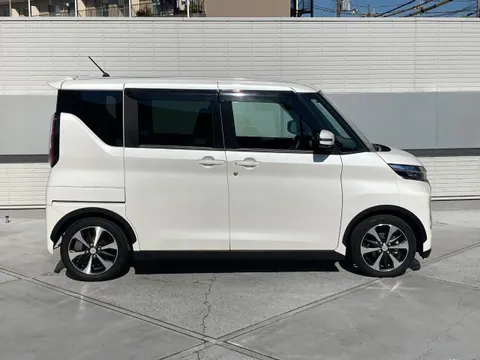 Mitsubishi eK X Space