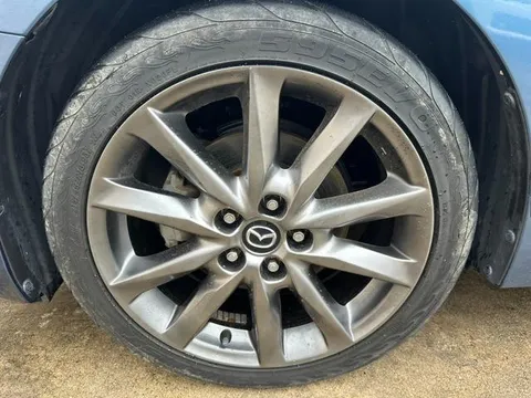 Mazda Axela Sport