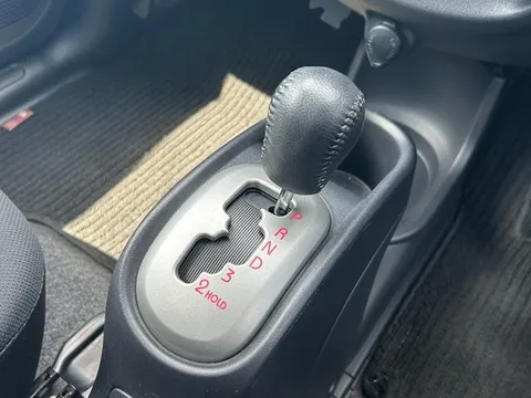 Mitsubishi I