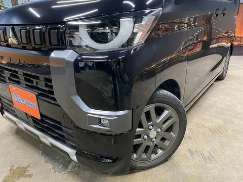 Mitsubishi Delica Mini