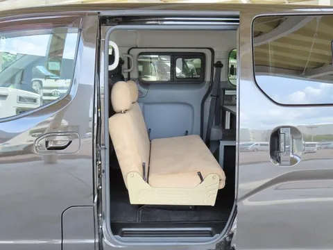 Nissan Vanette
