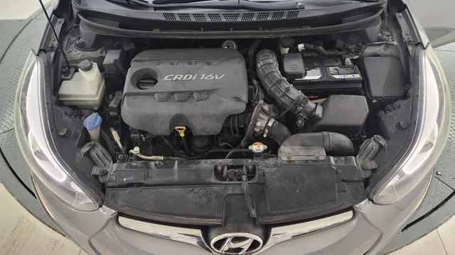 Hyundai Elantra (Avante)