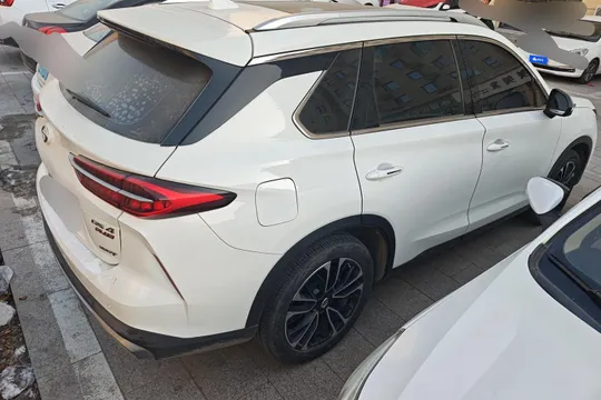 Gac GS4