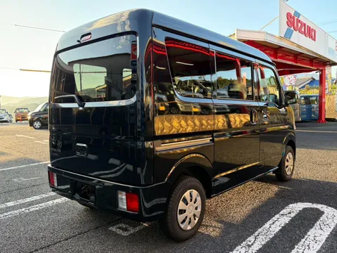 Mitsubishi Minicab Van