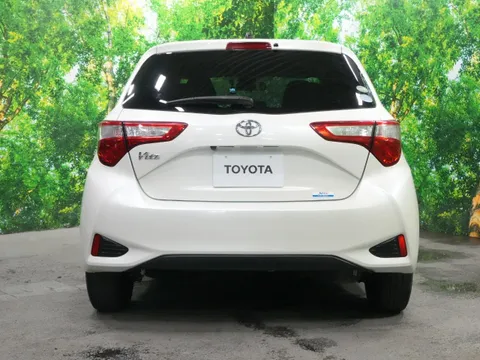 Toyota Yaris (Vitz)