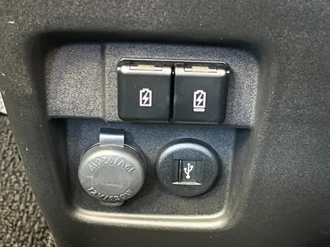 Suzuki Spacia Base