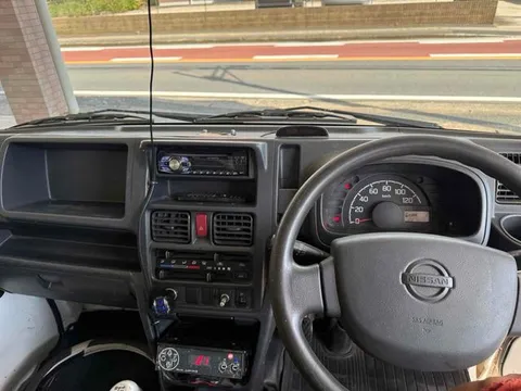 Nissan Clipper Truck