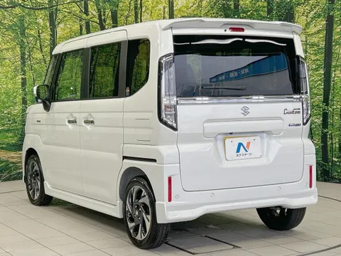 Suzuki Spacia Custom