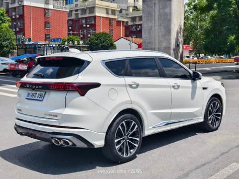 Jetour X70
