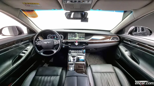 Genesis G90 (EQ900)
