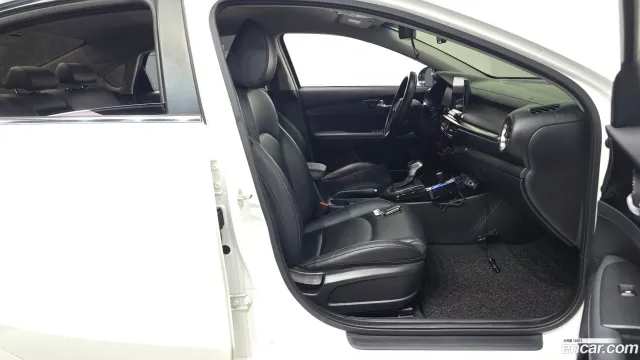 Kia Cerato (K3)