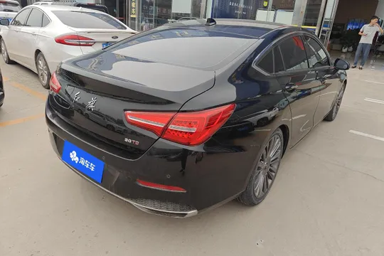 Hongqi H5