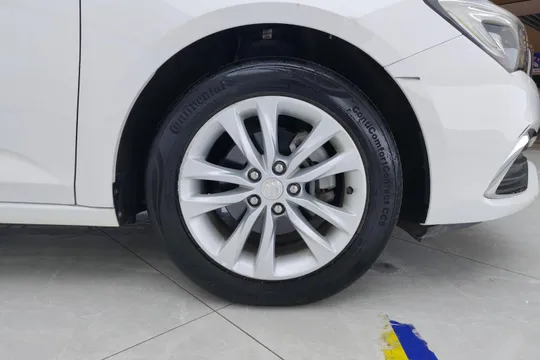 Buick Verano
