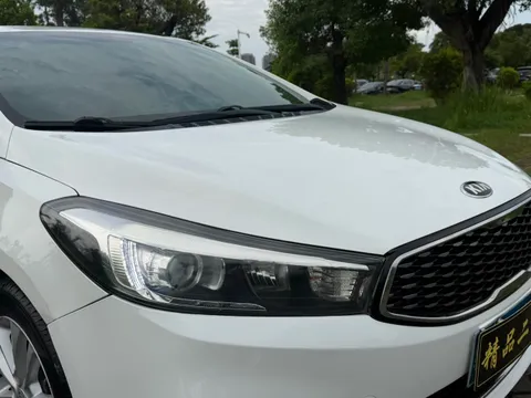 Kia Cerato (K3)