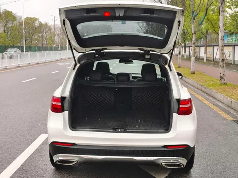 Mercedes-Benz Mercedes-Benz GLC