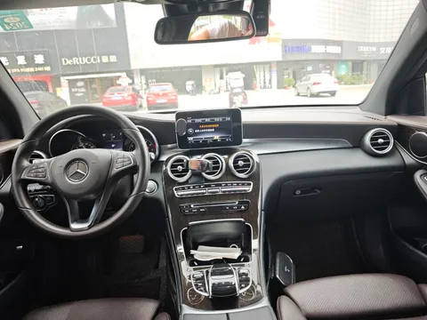 Mercedes-Benz Mercedes-Benz GLC