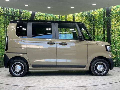 Honda N-BOX Joy