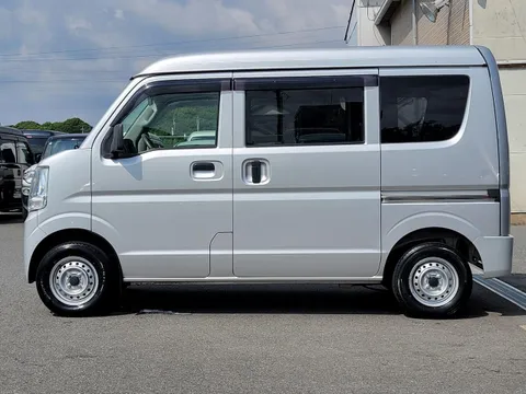 Nissan Clipper