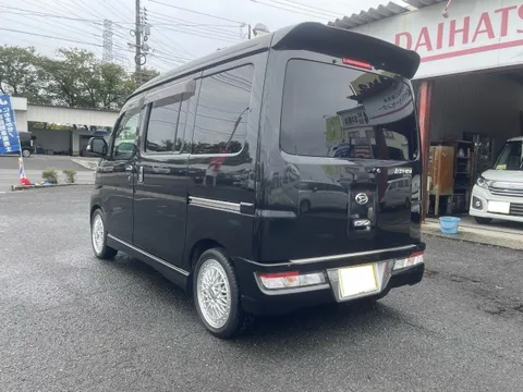 Daihatsu Atrai Wagon
