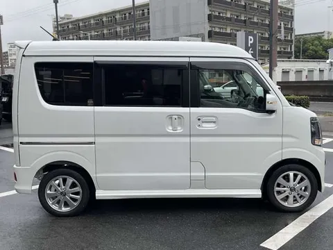 Nissan Clipper Rio