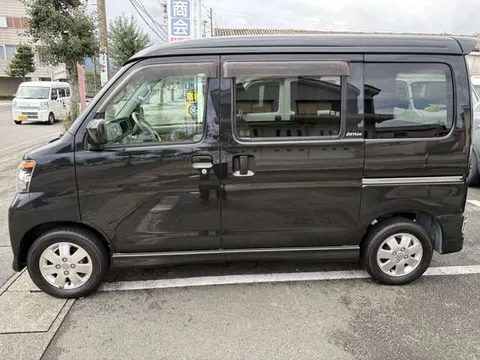 Daihatsu Atrai Wagon