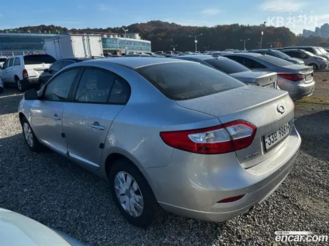 Renault SM3