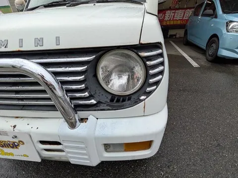 Mitsubishi Pajero Mini