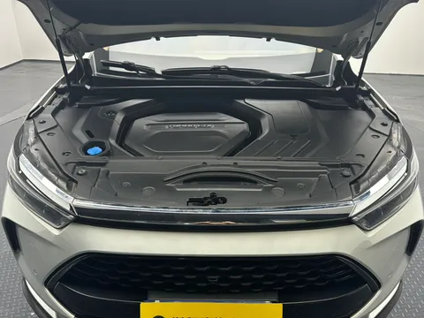 BAIC X7