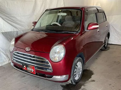 Daihatsu Mira Gino