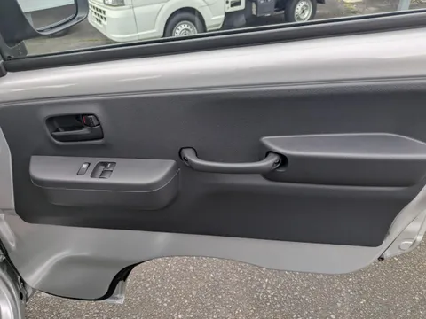 Suzuki Carry Track