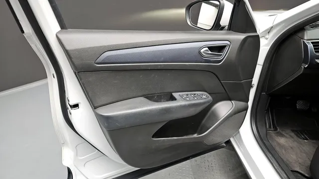 Renault XM3