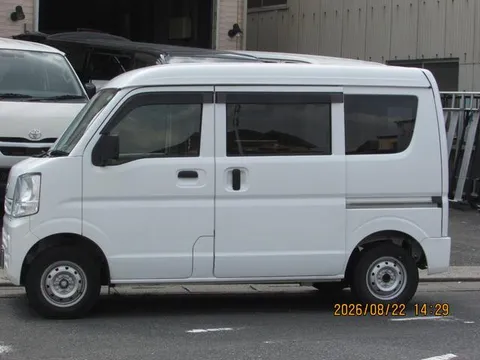 Nissan Clipper