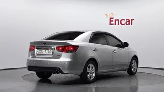 Kia Cerato (Forte)