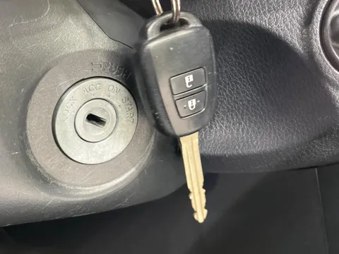 Toyota Yaris (Vitz)